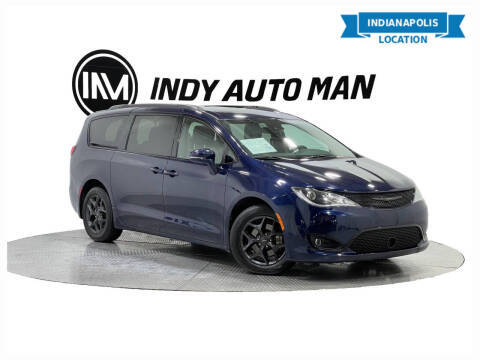 2020 Chrysler Pacifica Minivan Limited FWD photo