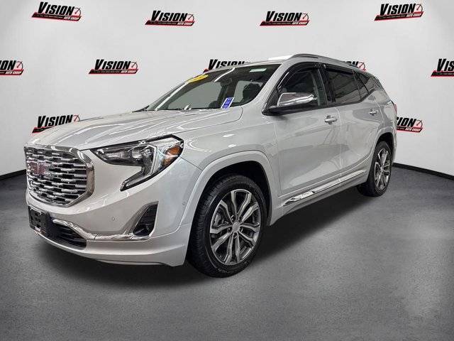 2020 GMC Terrain Denali AWD photo
