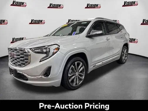 2020 GMC Terrain Denali AWD photo