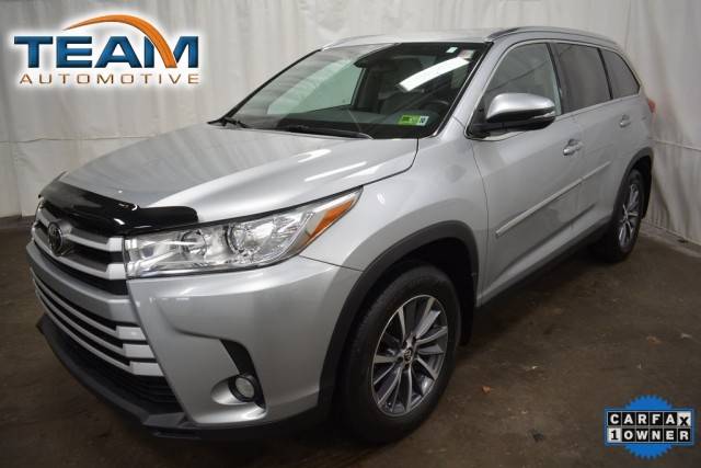 2019 Toyota Highlander XLE AWD photo