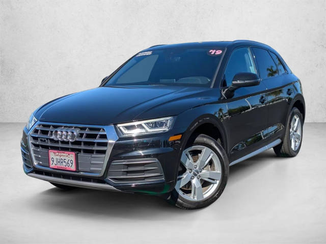 2019 Audi Q5 Premium Plus AWD photo