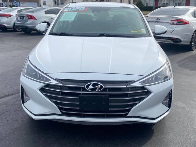 2020 Hyundai Elantra SEL FWD photo