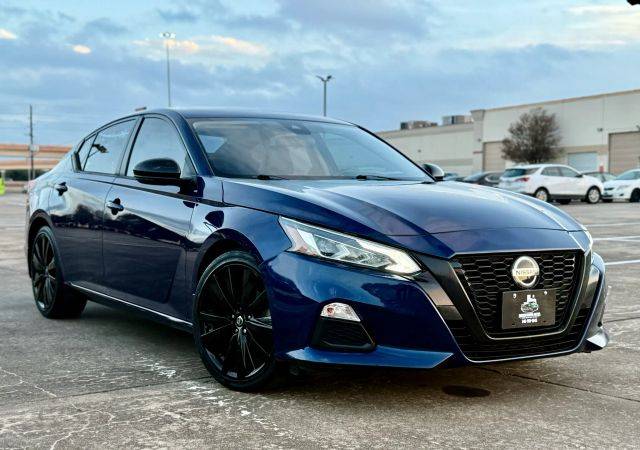2020 Nissan Altima 2.5 SR FWD photo
