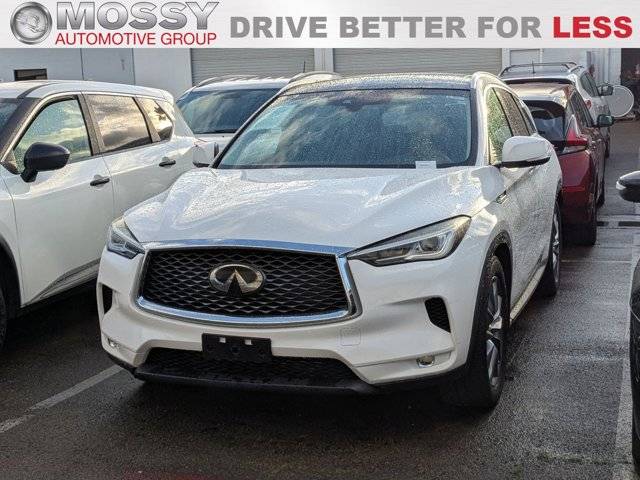 2019 Infiniti QX50 LUXE FWD photo