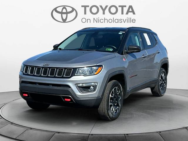 2019 Jeep Compass Trailhawk 4WD photo
