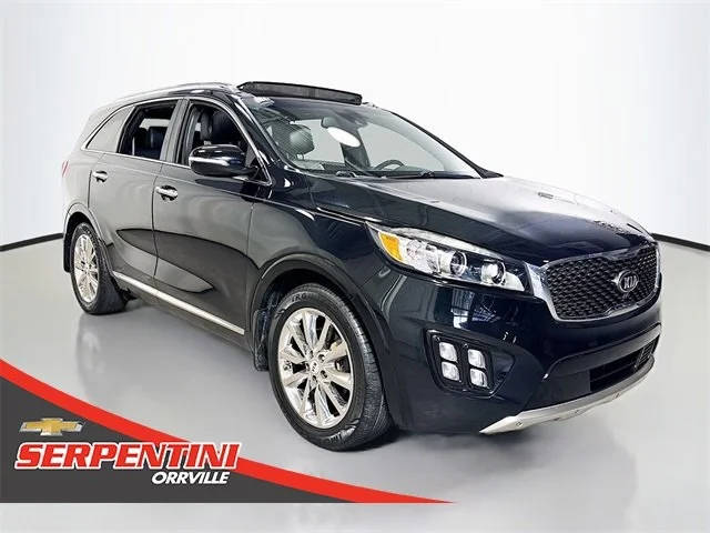 2017 Kia Sorento SXL V6 FWD photo