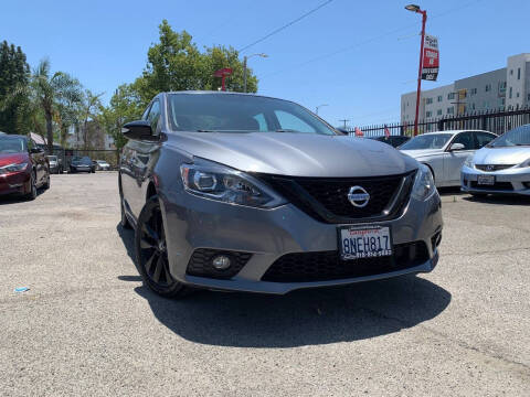 2018 Nissan Sentra SR FWD photo