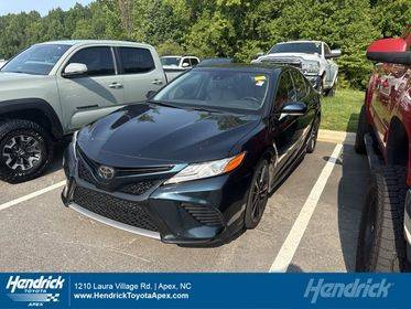 2020 Toyota Camry XSE FWD photo