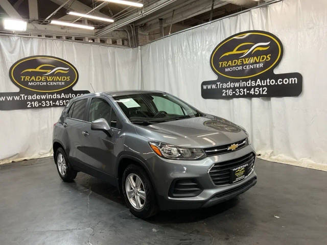 2020 Chevrolet Trax LS FWD photo