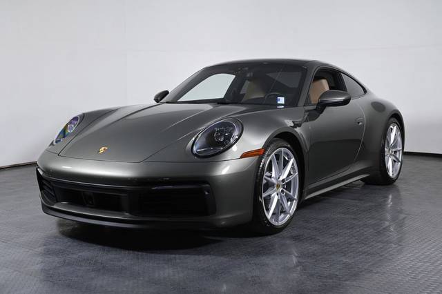 2020 Porsche 911 Carrera RWD photo