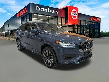 2020 Volvo XC90 Momentum AWD photo