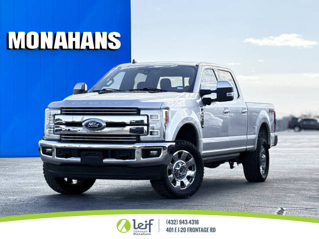 2019 Ford F-250 Super Duty LARIAT 4WD photo