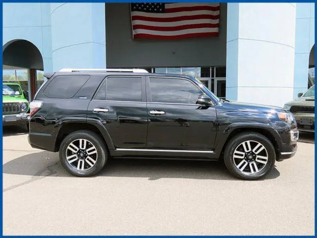 2019 Toyota 4Runner Limited 4WD photo