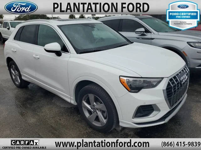 2020 Audi Q3 Premium AWD photo