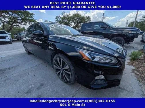 2020 Nissan Altima 2.0 SR FWD photo