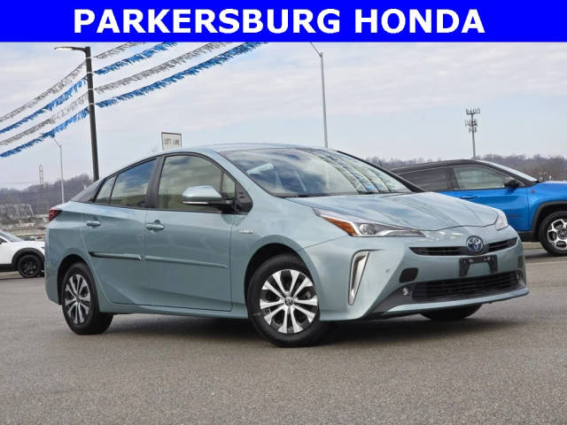 2019 Toyota Prius XLE AWD photo