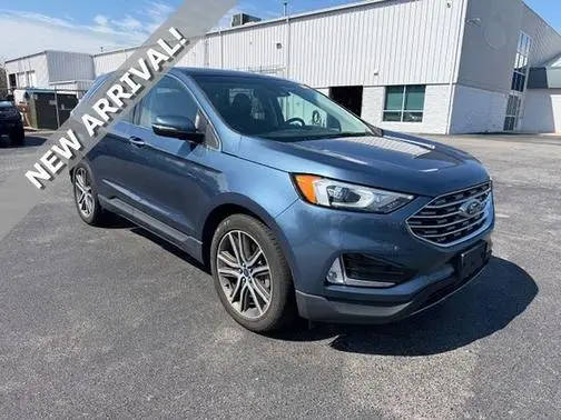 2019 Ford Edge Titanium AWD photo