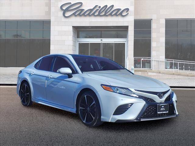 2020 Toyota Camry XSE FWD photo