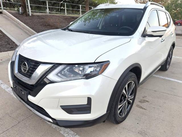 2020 Nissan Rogue SV FWD photo