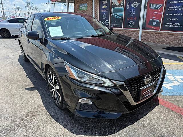 2020 Nissan Altima 2.5 SR FWD photo