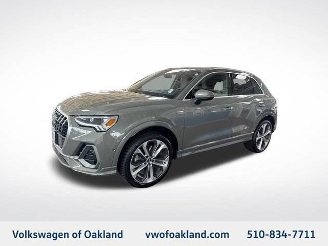2020 Audi Q3 S line Prestige AWD photo