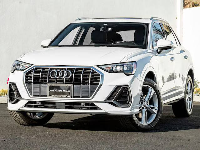 2020 Audi Q3 S line Premium AWD photo