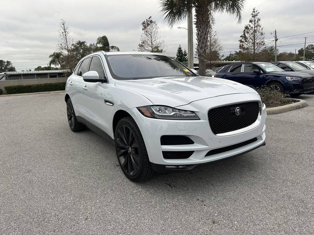 2019 Jaguar F-Pace 30t Portfolio AWD photo