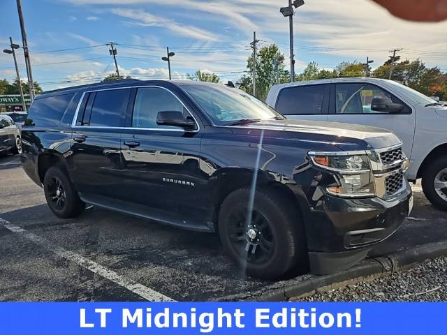 2019 Chevrolet Suburban LT 4WD photo