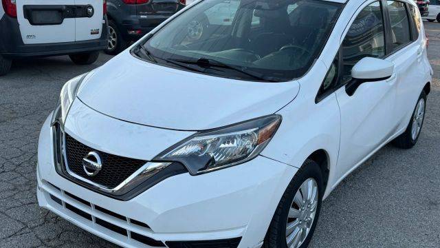 2018 Nissan Versa Note SV FWD photo