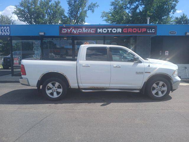 2016 Ram 1500 SLT 4WD photo