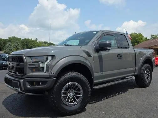 2020 Ford F-150 Raptor 4WD photo