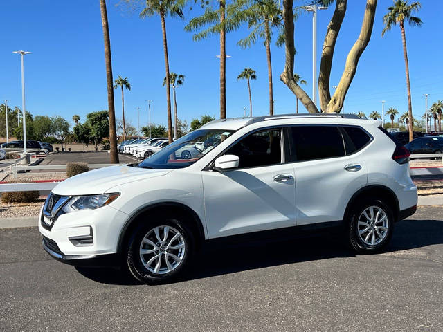 2019 Nissan Rogue SV FWD photo