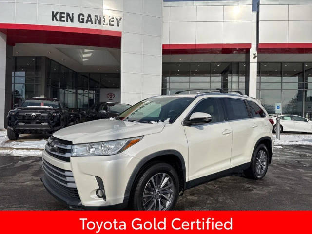 2019 Toyota Highlander XLE AWD photo