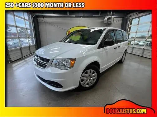 2019 Dodge Grand Caravan SE FWD photo