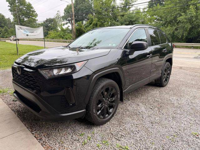 2019 Toyota RAV4 LE AWD photo