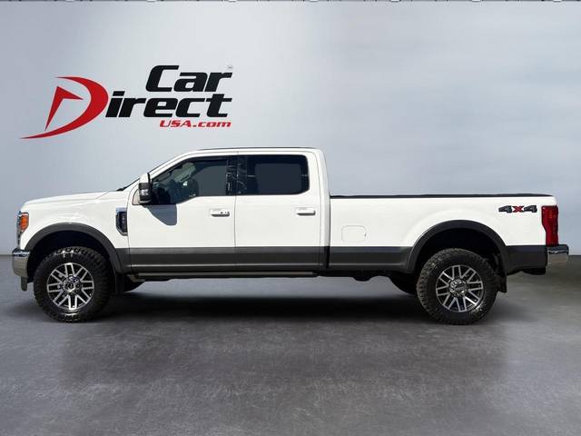 2019 Ford F-250 Super Duty LARIAT 4WD photo