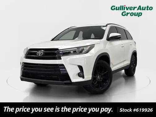 2019 Toyota Highlander SE AWD photo