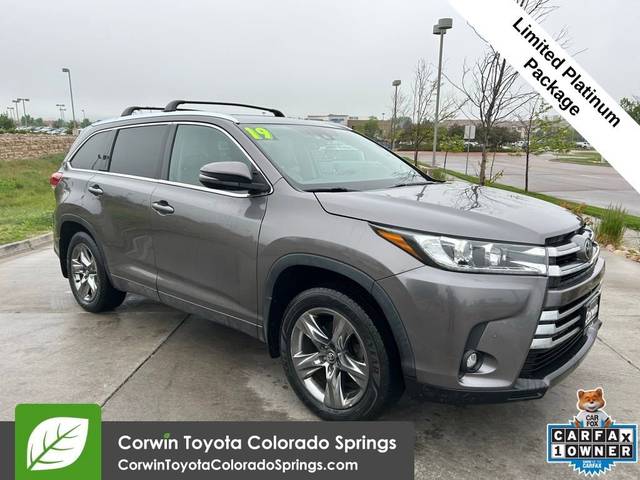 2019 Toyota Highlander Limited Platinum AWD photo