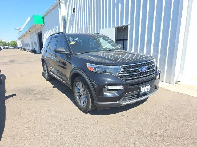 2020 Ford Explorer XLT 4WD photo