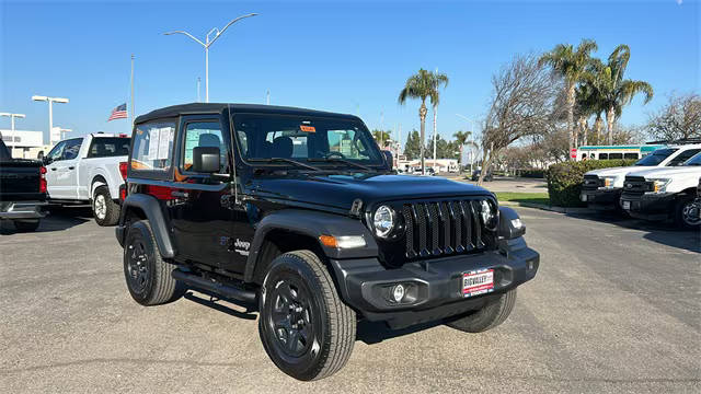 2020 Jeep Wrangler Sport 4WD photo