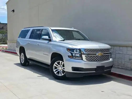 2019 Chevrolet Suburban LT RWD photo