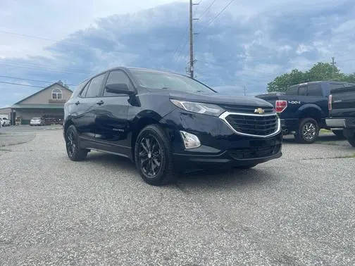 2020 Chevrolet Equinox LS FWD photo
