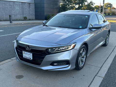 2020 Honda Accord EX FWD photo