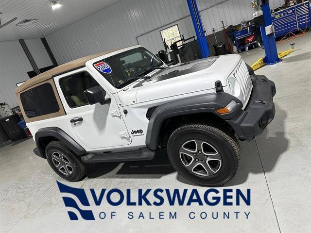 2020 Jeep Wrangler Black and Tan 4WD photo