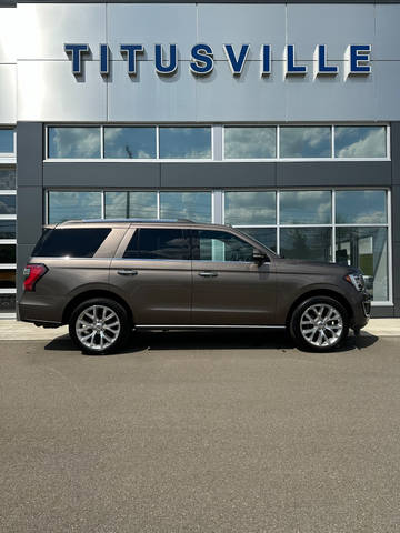 2019 Ford Expedition Limited 4WD photo