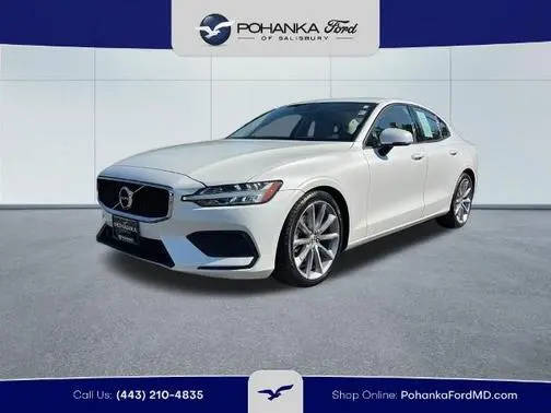 2020 Volvo S60 Momentum FWD photo