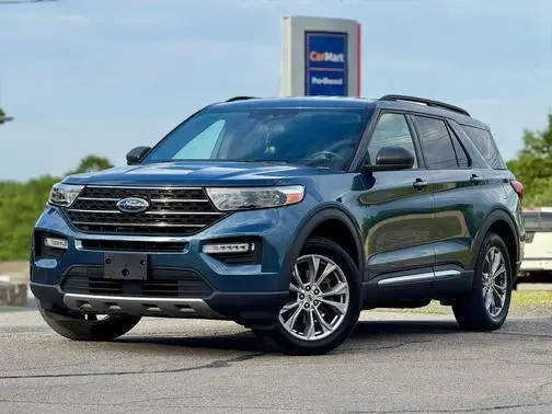 2020 Ford Explorer XLT 4WD photo