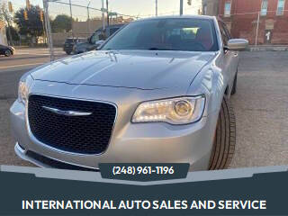 2019 Chrysler 300 Touring RWD photo