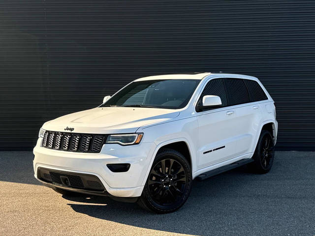 2020 Jeep Grand Cherokee Altitude RWD photo