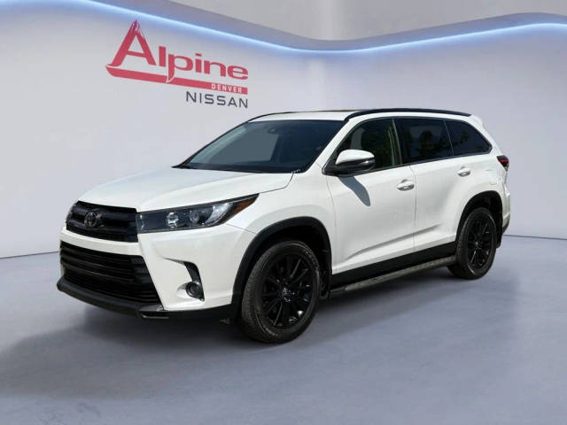 2019 Toyota Highlander SE FWD photo